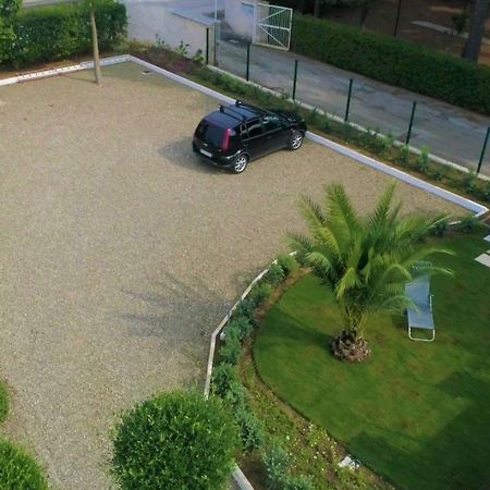 La Dimora Accommodation Bari Exterior foto